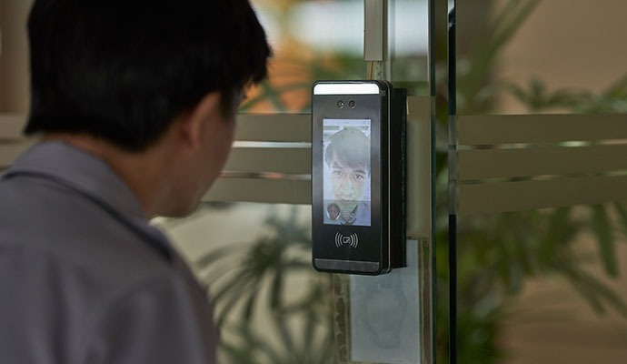 Facial recognition access control system