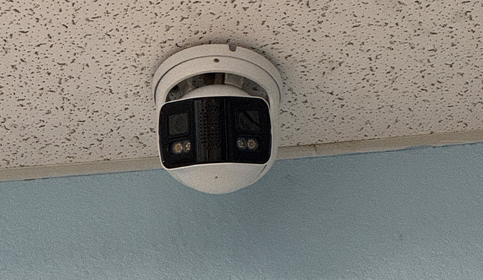 Wall mounted 180 Panorama sercurity camera